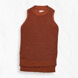 Women's Sleeveless Sweater - Rust